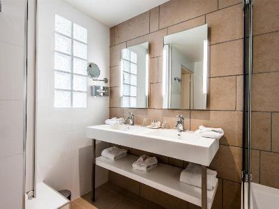 Western Saint-louis - Grand Paris - Hotel